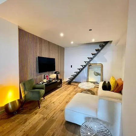 Superbe Vue Entierement Renove 卢米奥